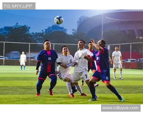 广州足球队在足球团队协作排行榜中荣获第五名展现出色团队精神与配合能力