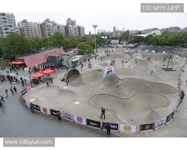 北京滑板队在运动滑板节奏排行榜中荣获第四名展现实力与风采